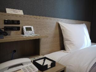 Route-inn Ekimae Hotel